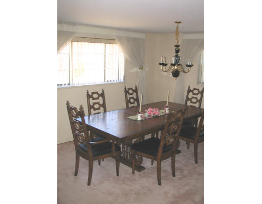 22 Lincoln Road Peabody, MA 01960 - Photo 5 of 8 Gallery Image 5
