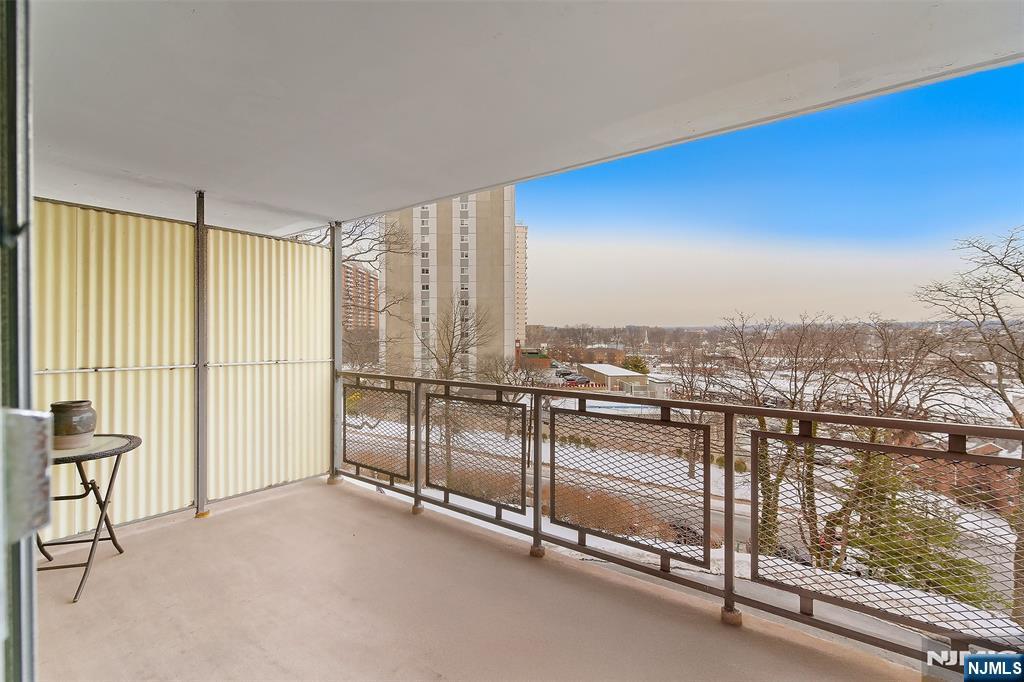 301 Beech Street, Unit 5F Hackensack, NJ 07601 - Photo 8 of 21