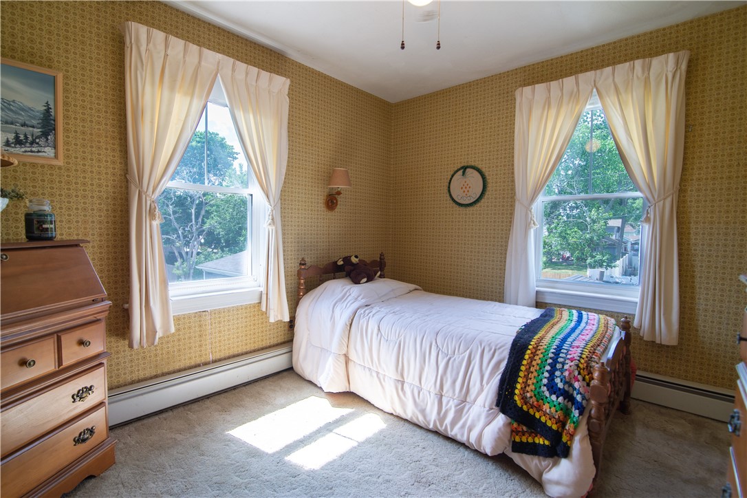 46 Shore Road East Providence, RI 02915 - Photo 21 of 47