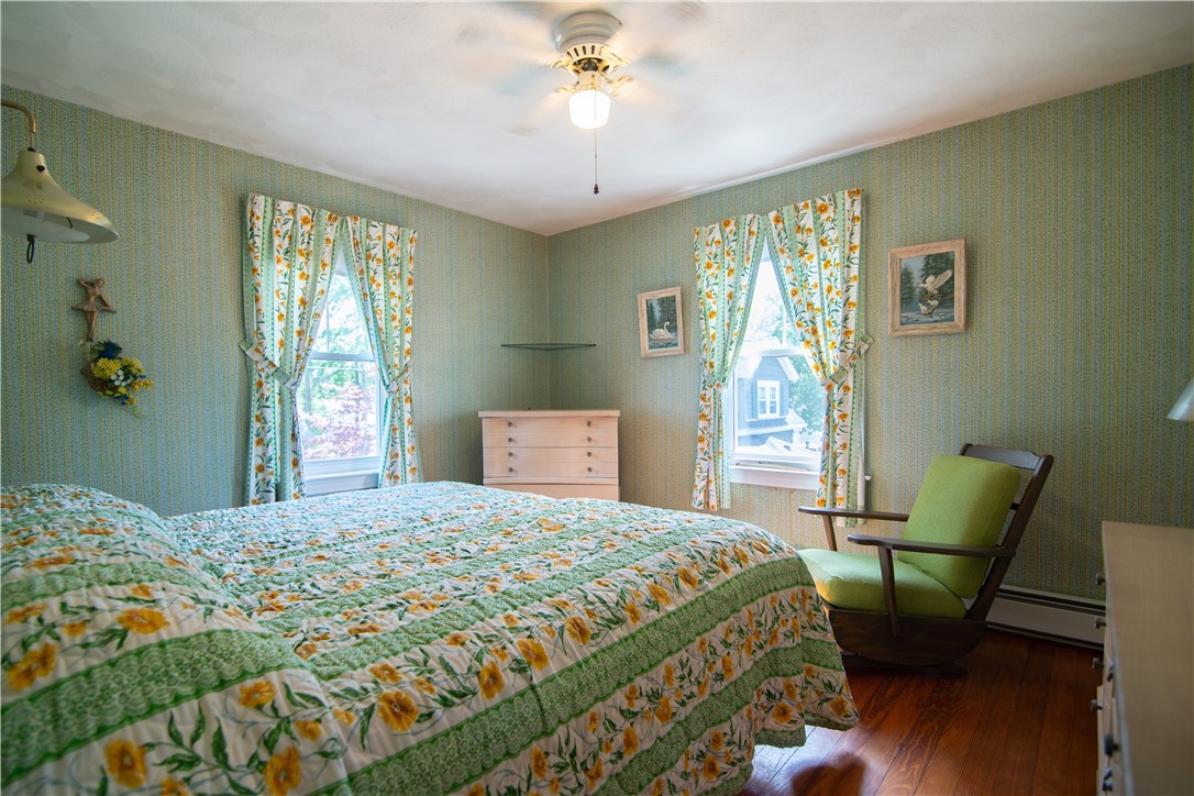 46 Shore Road East Providence, RI 02915 - Photo 25 of 47