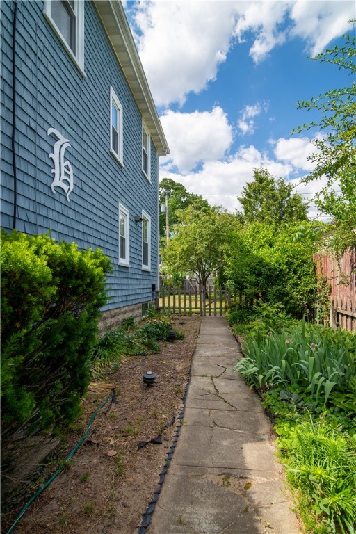 46 Shore Road East Providence, RI 02915 - Photo 37 of 47