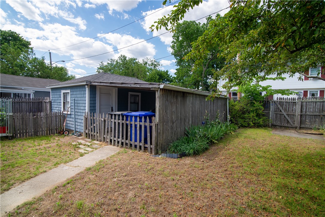 46 Shore Road East Providence, RI 02915 - Photo 41 of 47