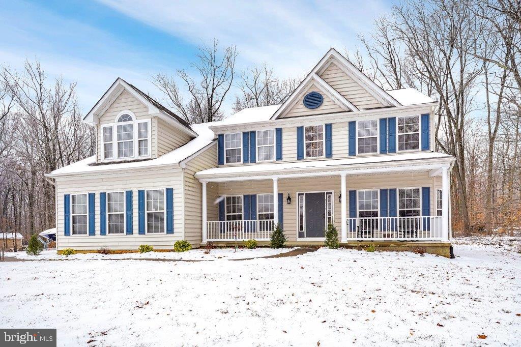 1719 Dixie Line Rd...DE/MD Line...Welcome Home!!!