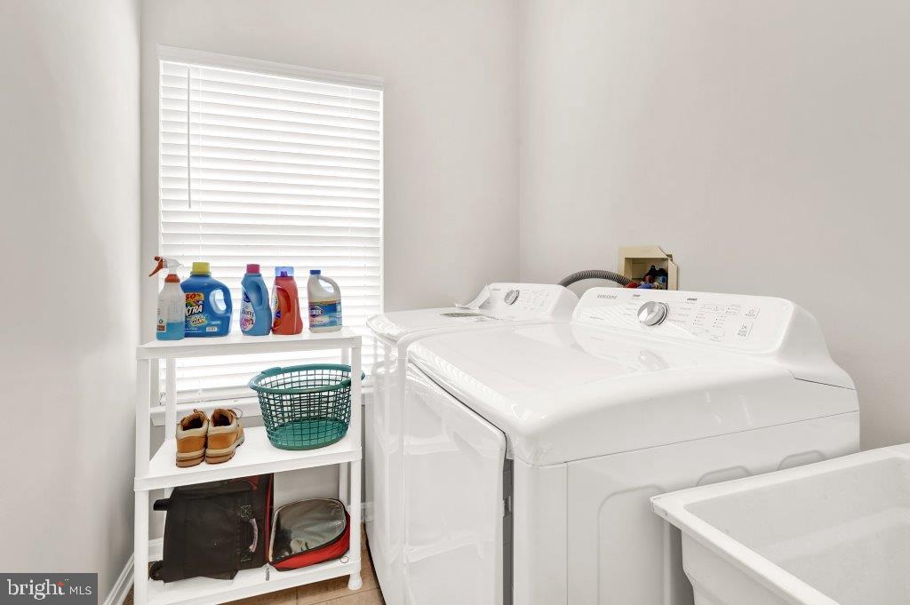 1719 Dixie Line Road Elkton, MD 21921 - Photo 15 of 30 Main Level Laundry with Utility Sink