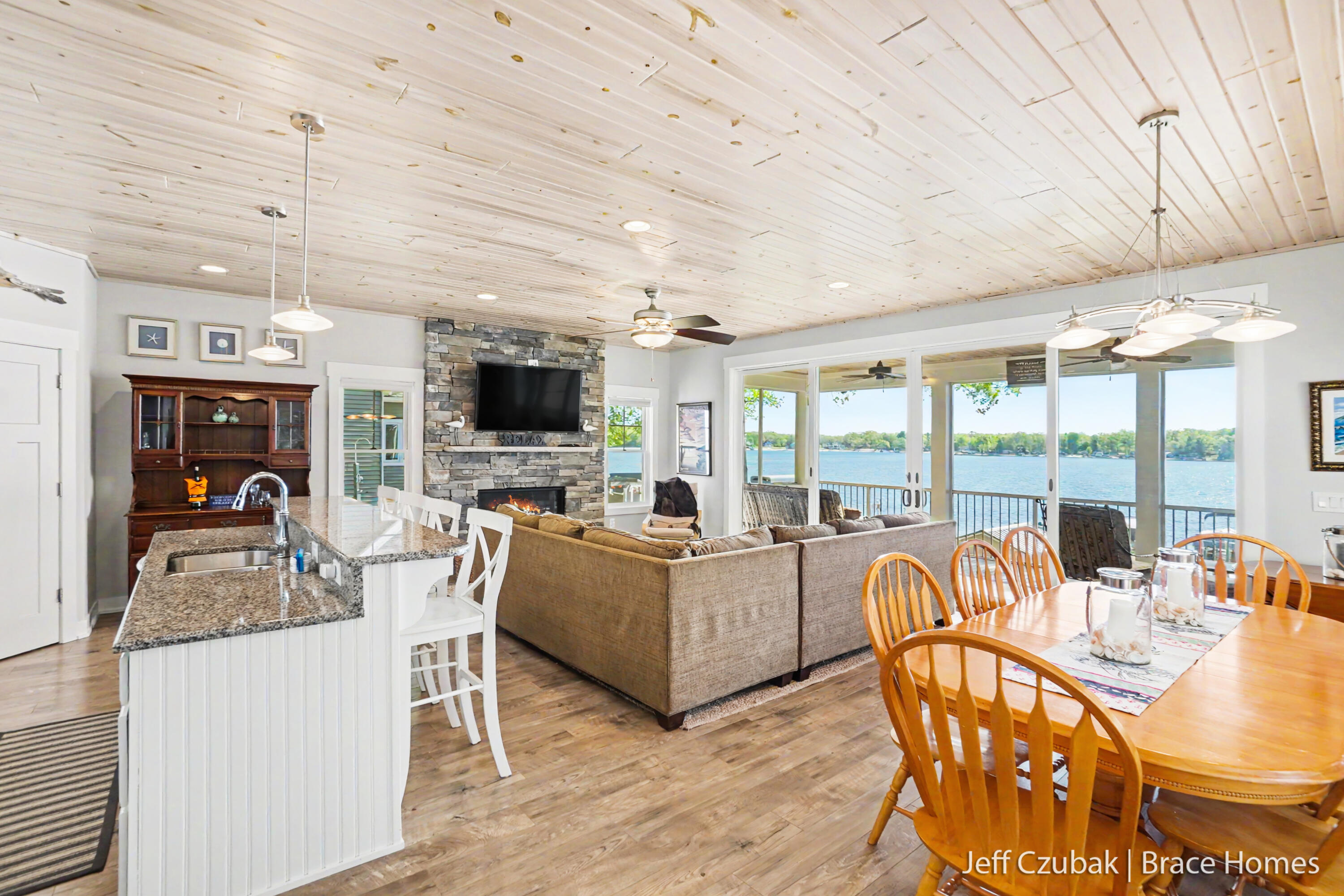 10311 South Rebecca Road Baldwin, MI 49304 - Photo 3 of 43 DSC02005