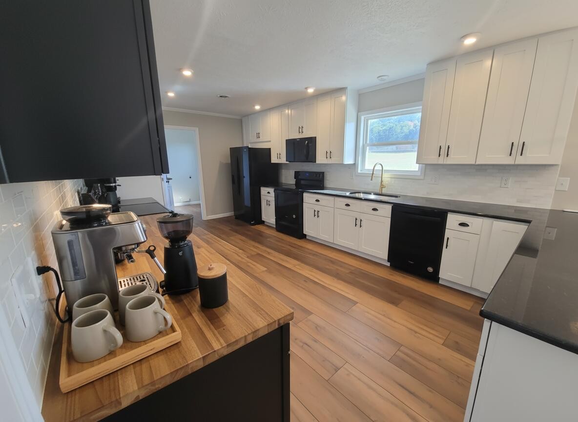 858 Main Street Decatur, TN 37322 - Photo 12 of 43