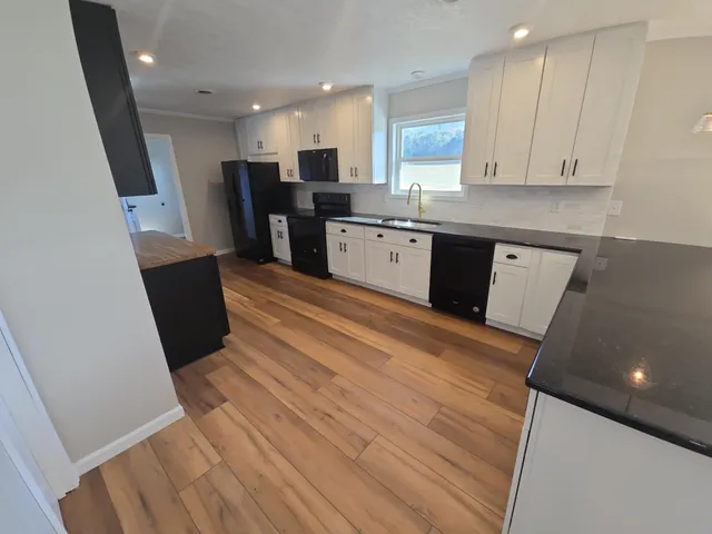 $749,000 | 858 Main Street, Decatur, TN 37322