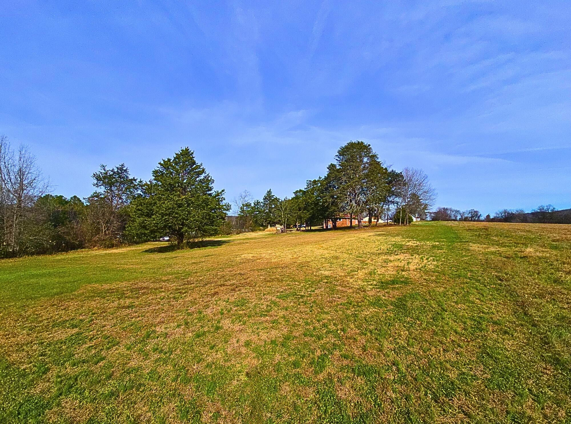 858 Main Street Decatur, TN 37322 - Photo 43 of 47 a view of an ocean and beach