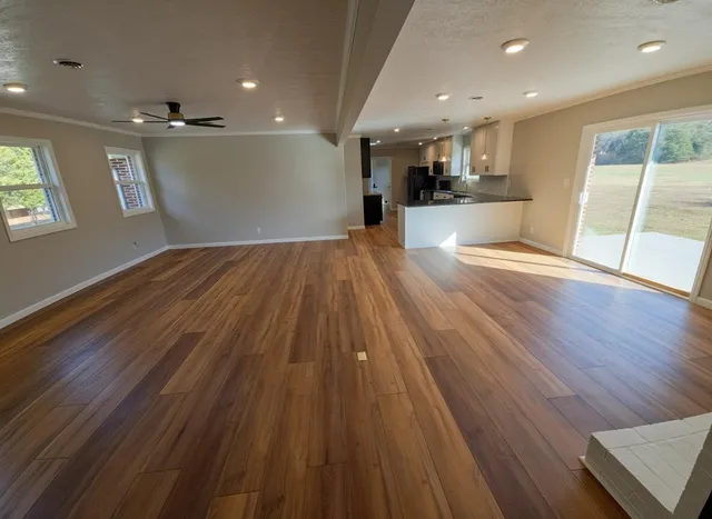 $749,000 | 858 Main Street, Decatur, TN 37322