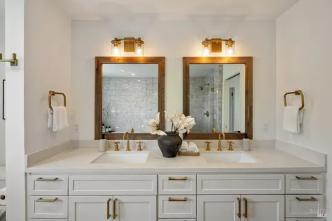 $2,495,000 | 125 Convent Court, San Rafael, CA 94901
