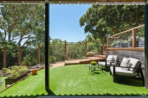 $2,495,000 | 125 Convent Court, San Rafael, CA 94901
