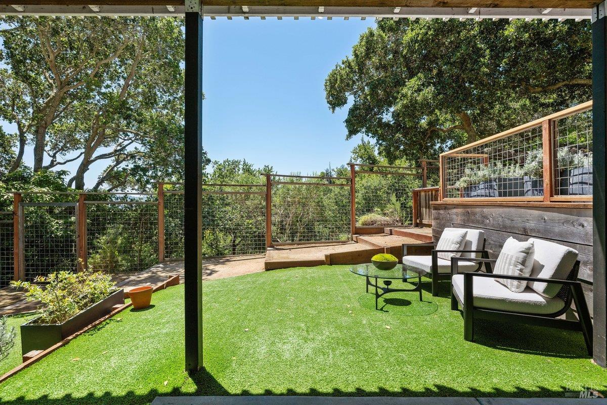 125 Convent Court San Rafael, CA 94901 - Photo 32 of 39