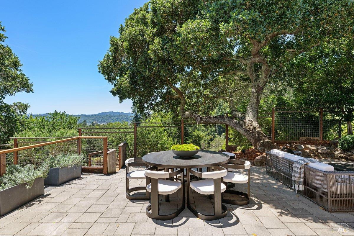 125 Convent Court San Rafael, CA 94901 - Photo 35 of 39