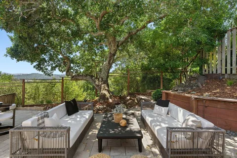 $2,495,000 | 125 Convent Court, San Rafael, CA 94901
