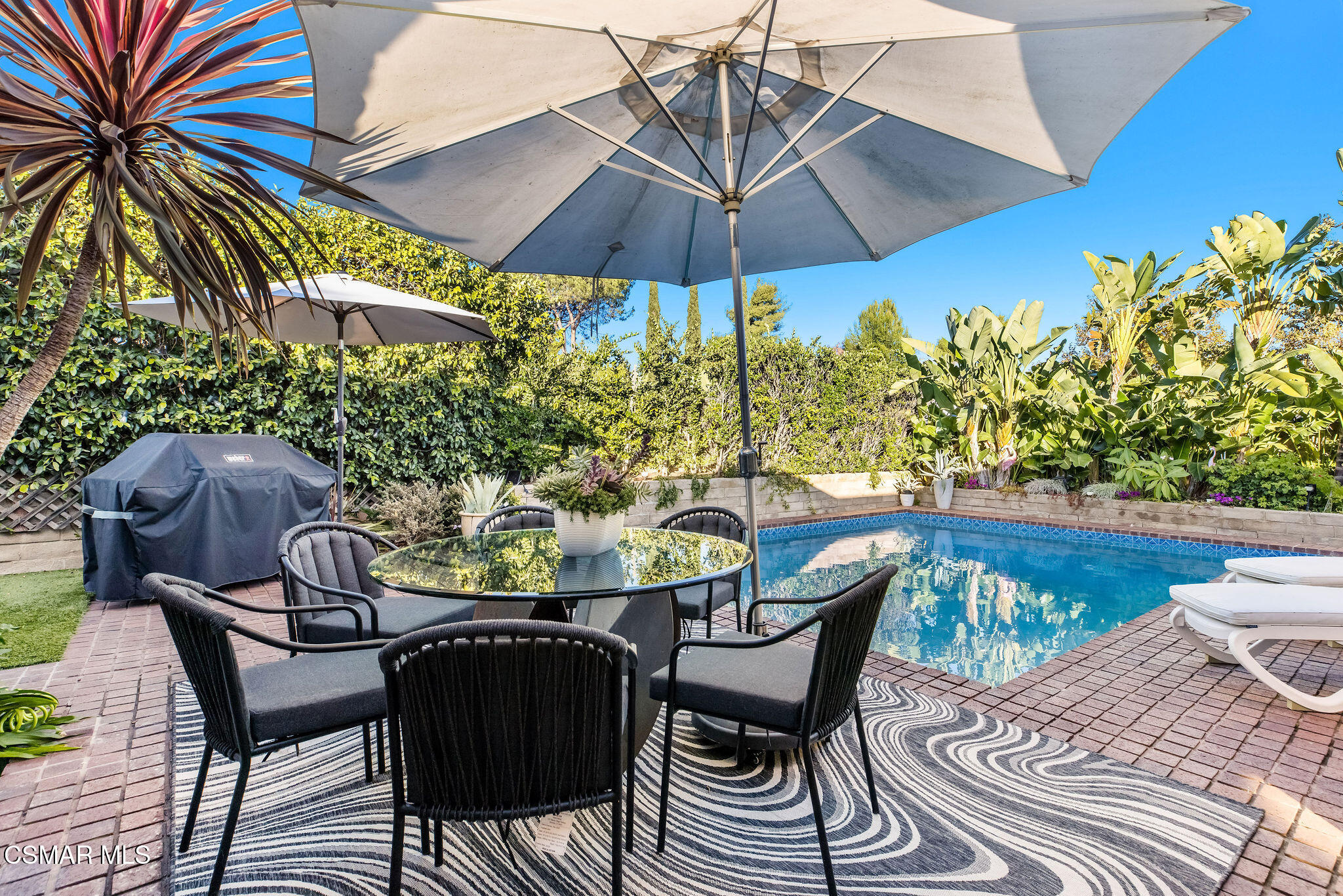 4516 Knightsgate Road Westlake Village, CA 91361 - Photo 13 of 42 Outdoor Dining Area