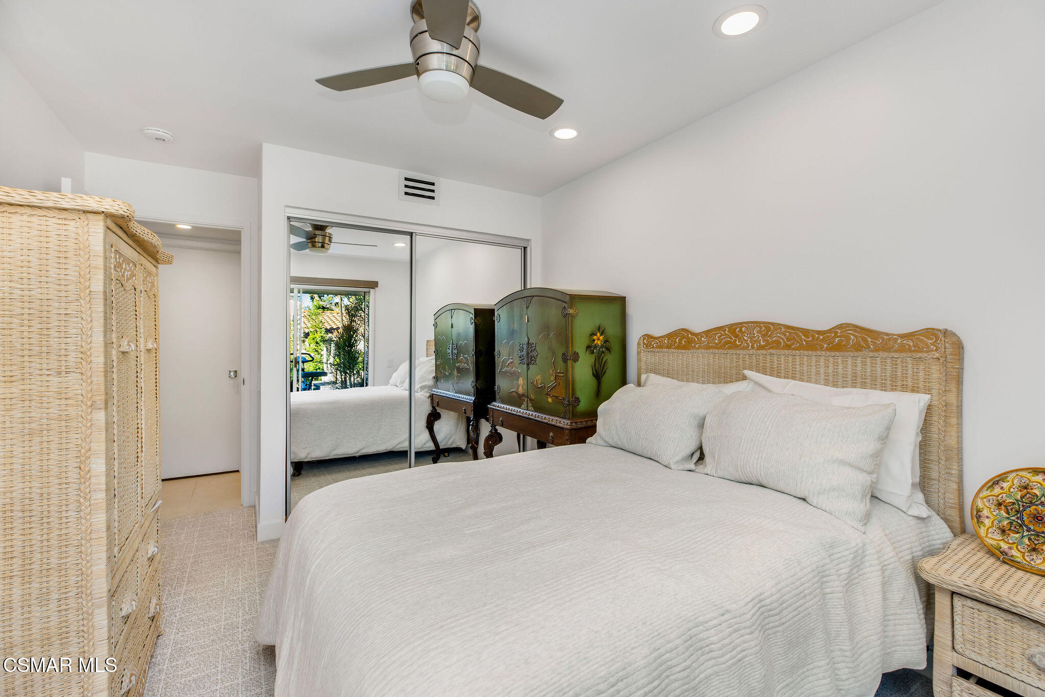 4516 Knightsgate Road Westlake Village, CA 91361 - Photo 18 of 42 Bedroom 2