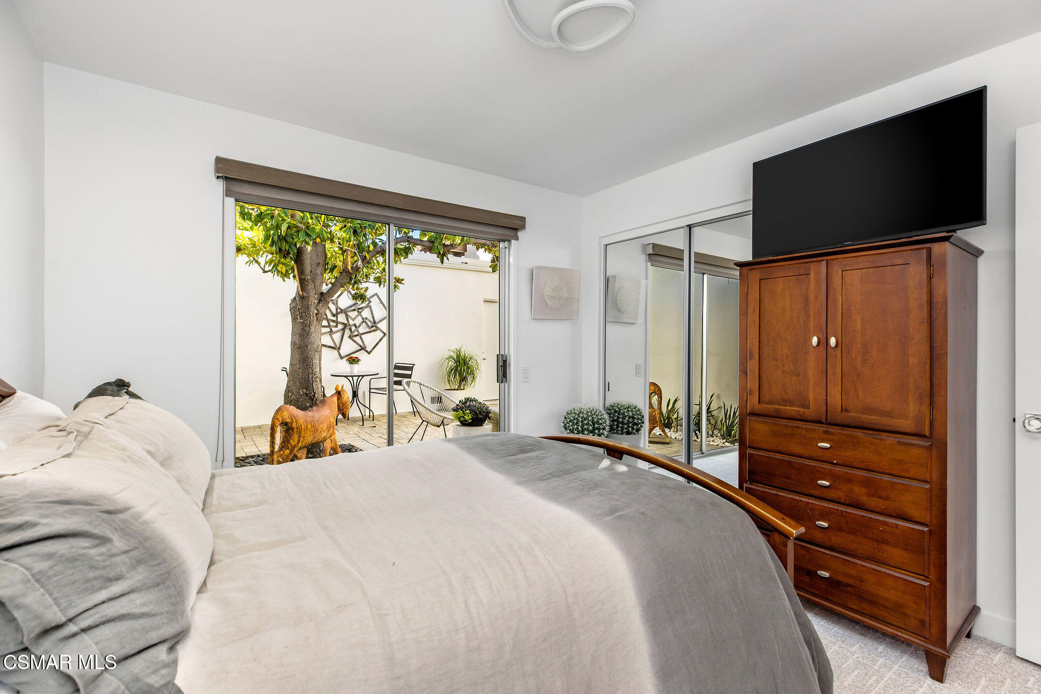 4516 Knightsgate Road Westlake Village, CA 91361 - Photo 24 of 42 Bedroom 4