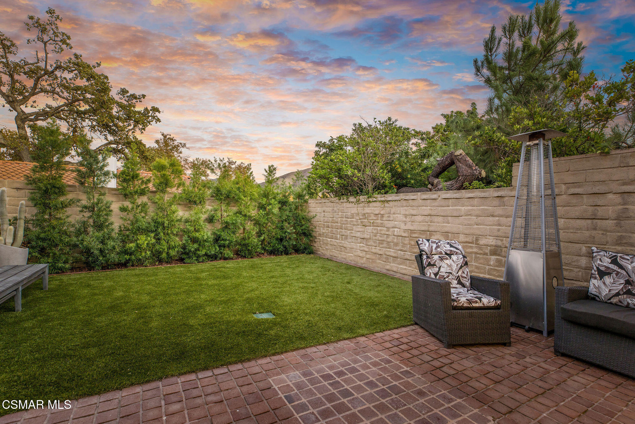 4516 Knightsgate Road Westlake Village, CA 91361 - Photo 36 of 42 Sunset Backyard