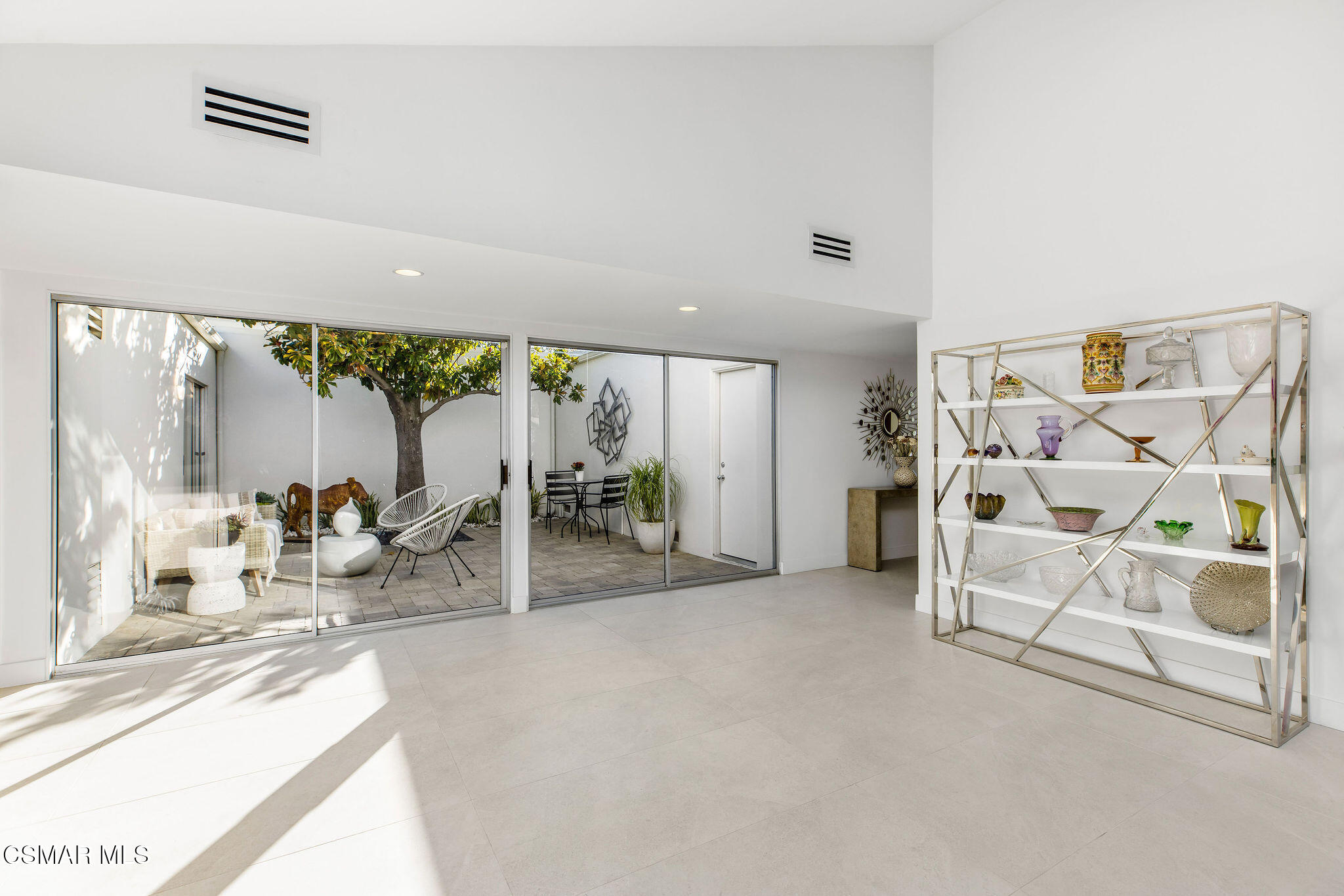 4516 Knightsgate Road Westlake Village, CA 91361 - Photo 6 of 42 Living Room/ Interior Patio