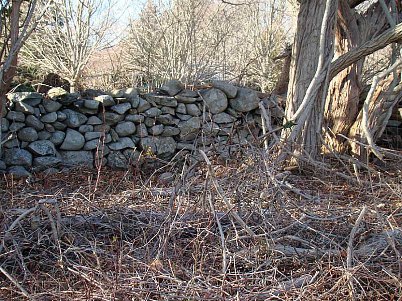 13 Stonegate Road Warren, RI 02885 - Photo 8 of 11 Exterior Front.