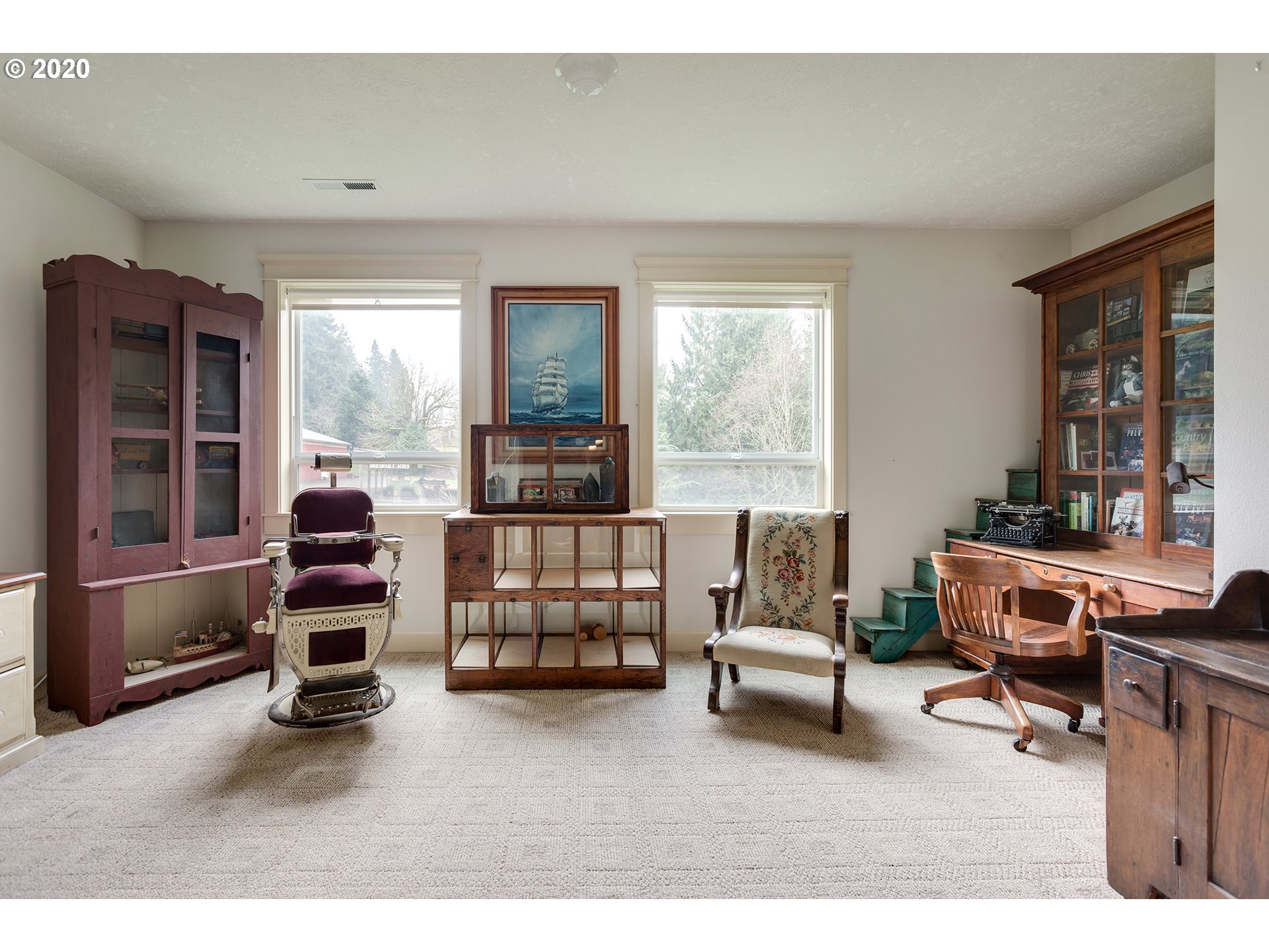 37220 Southeast Bluff Road Boring, OR 97009 - Photo 5 of 26 a living room with furniture and a window