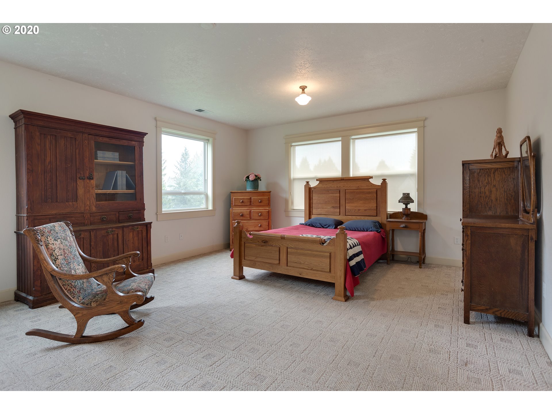 37220 Southeast Bluff Road Boring, OR 97009 - Photo 8 of 26 a bedroom with furniture and a window