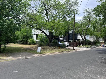 $1,095,000 | 1608 Newton Street, Austin, TX 78704