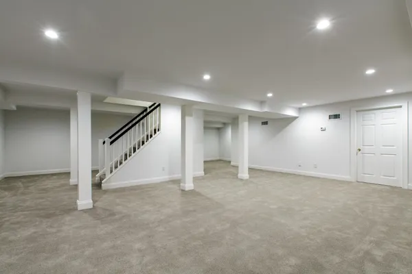 $15,000 | 136 Harrison Avenue, New Canaan, CT 06840