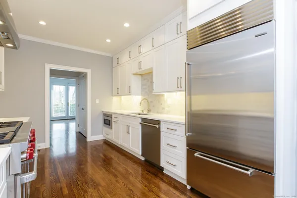 $15,000 | 136 Harrison Avenue, New Canaan, CT 06840