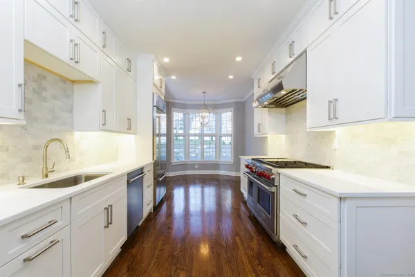 $15,000 | 136 Harrison Avenue, New Canaan, CT 06840