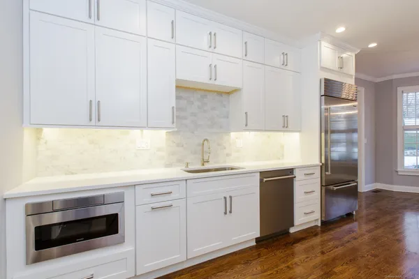 $15,000 | 136 Harrison Avenue, New Canaan, CT 06840