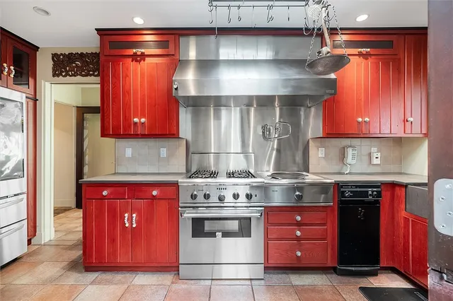 $3,700,000 | 4331 Tichenor Point, Canandaigua Town, NY 14424