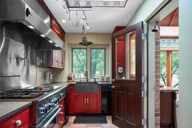 $3,700,000 | 4331 Tichenor Point, Canandaigua Town, NY 14424