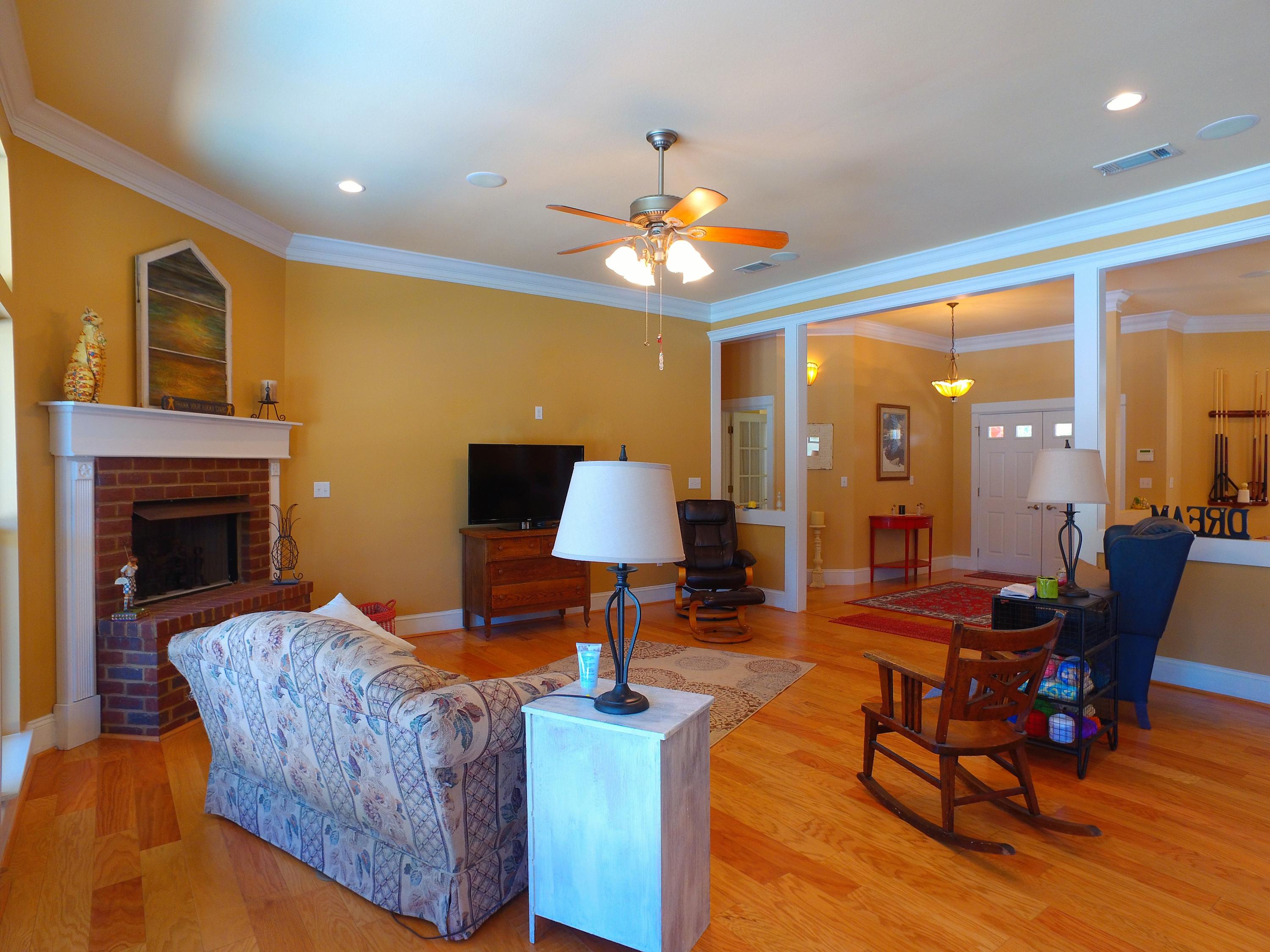 114 Eagle Drive Crestview, FL 32536 - Photo 3 of 54