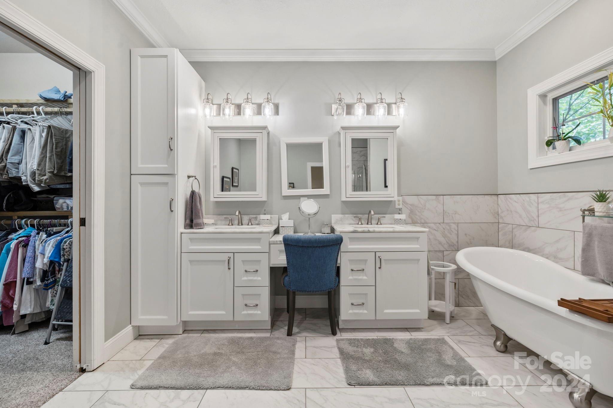 9 Country Club Road Mills River, NC 28759 - Photo 12 of 47 Gallery Image 12