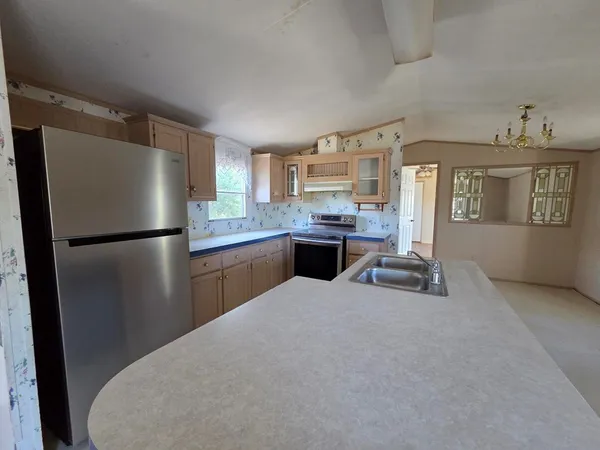 $1,200 | 106 A Clark Street, Ingram, TX 78025