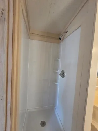 $1,200 | 106 A Clark Street, Ingram, TX 78025