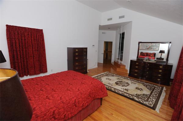 26 Sentry Hill Road Sharon, MA 02067 - Photo 23 of 30 Gallery Image 23
