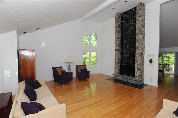 26 Sentry Hill Road Sharon, MA 02067 - Photo 8 of 30 Gallery Image 8