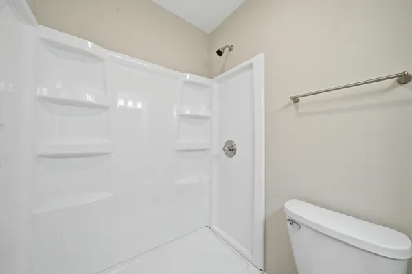 $189,000 | 323 Douglas Avenue, Dixon, IL 61021