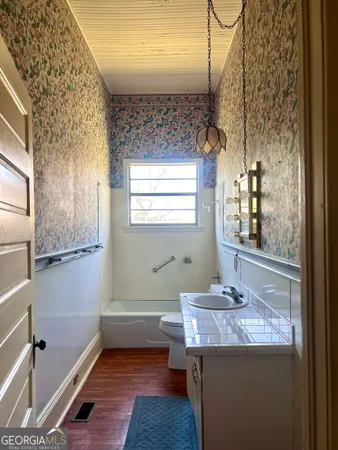 $175,000 | 215 Bethel Street, Eastman, GA 31023