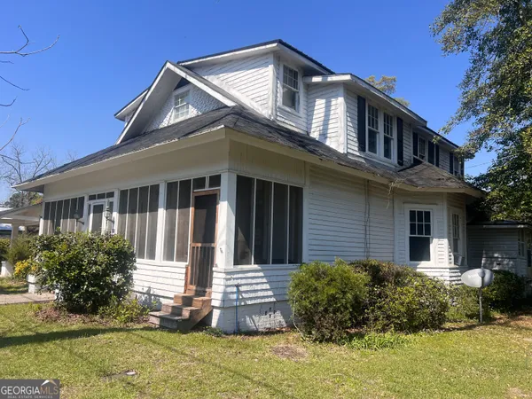 $175,000 | 215 Bethel Street, Eastman, GA 31023