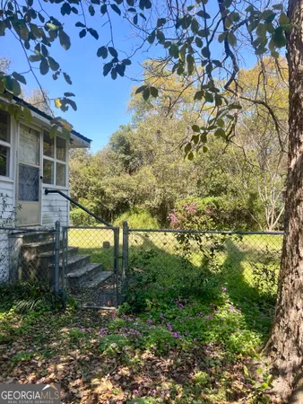 $175,000 | 215 Bethel Street, Eastman, GA 31023