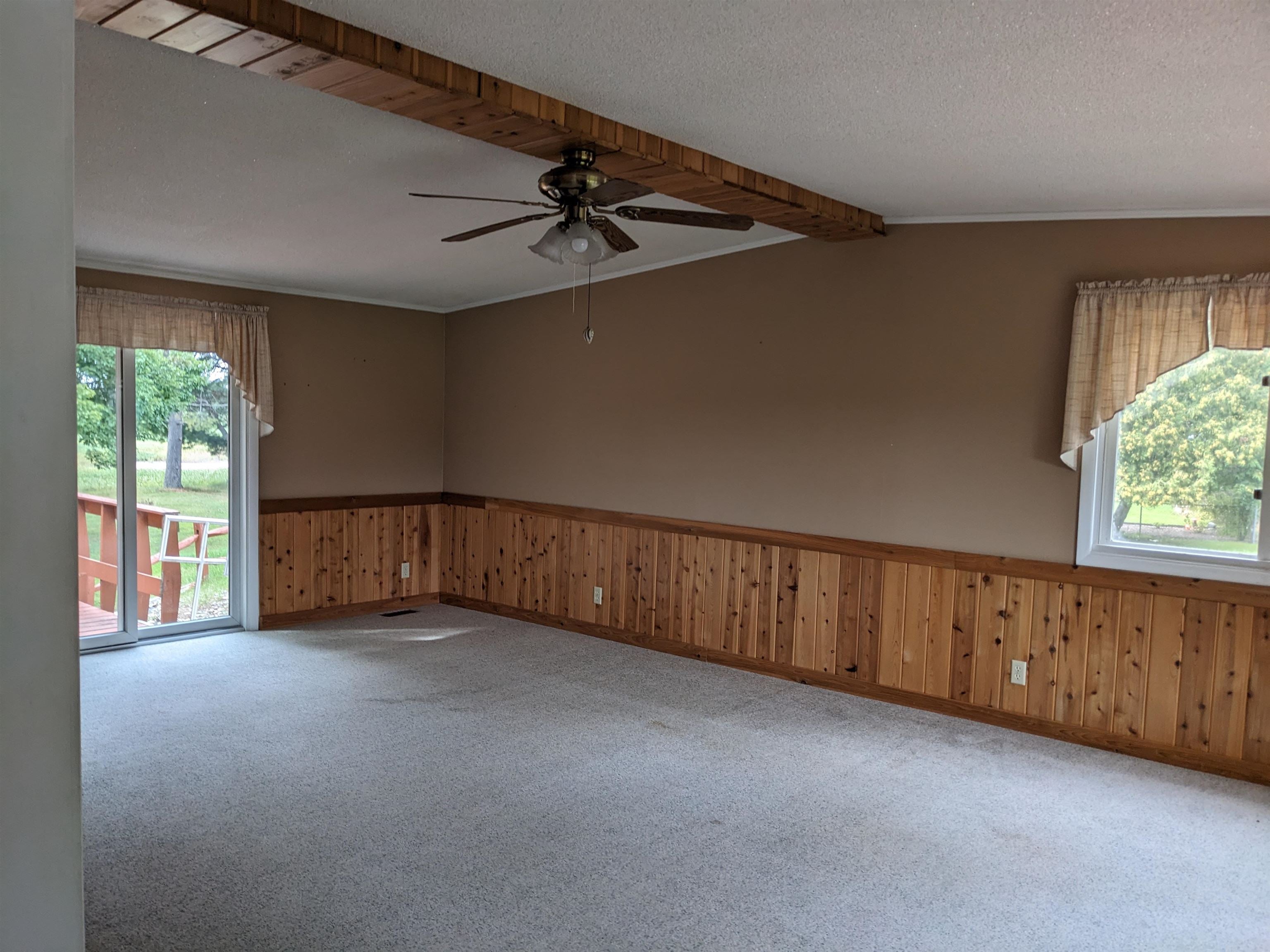 4711 North Elevator Road Pinconning, MI 48650 - Photo 13 of 24 Gallery Image 13