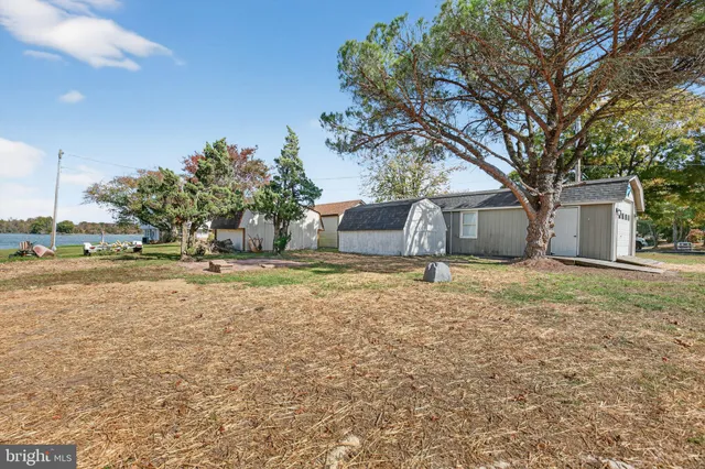 $825,000 | 38884 Collinwood Drive, Abell, MD 20606