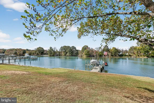 $825,000 | 38884 Collinwood Drive, Abell, MD 20606