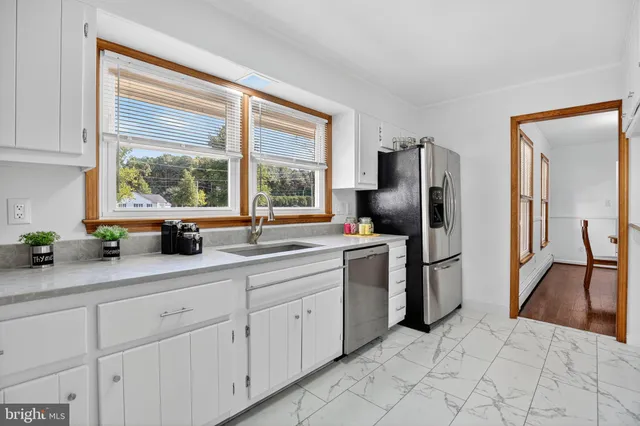 $825,000 | 38884 Collinwood Drive, Abell, MD 20606