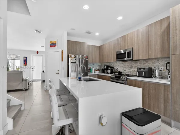 $805,000 | 7159 Northwest 102nd Place, Doral, FL 33178