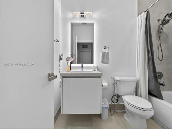 $805,000 | 7159 Northwest 102nd Place, Doral, FL 33178