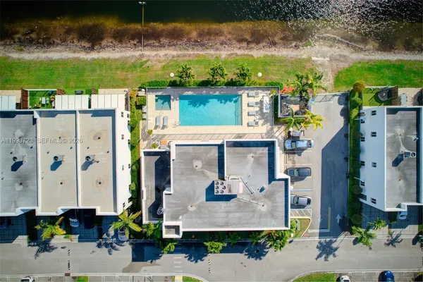 $805,000 | 7159 Northwest 102nd Place, Doral, FL 33178